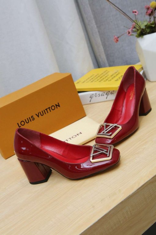 New Arrival L*V Women Shoes 010