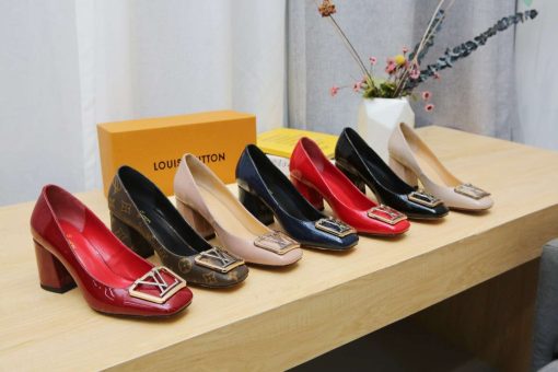 New Arrival L*V Women Shoes 011