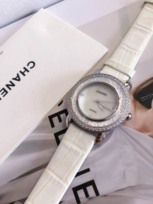 New Arrival Chanel Watch Women CN028