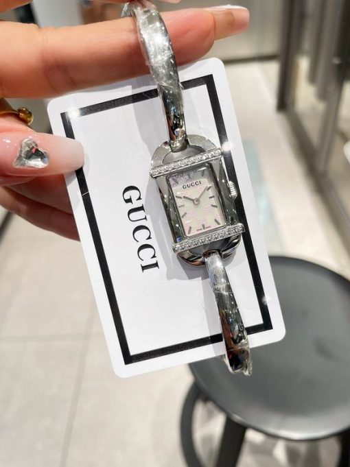 New Arrival Gucci Watch Women G022