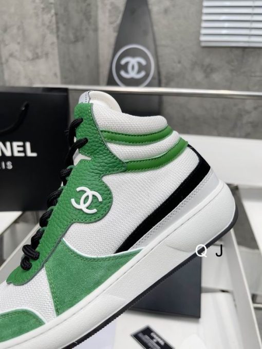 Chanel colors 030501 sz35 41XJ22 880516