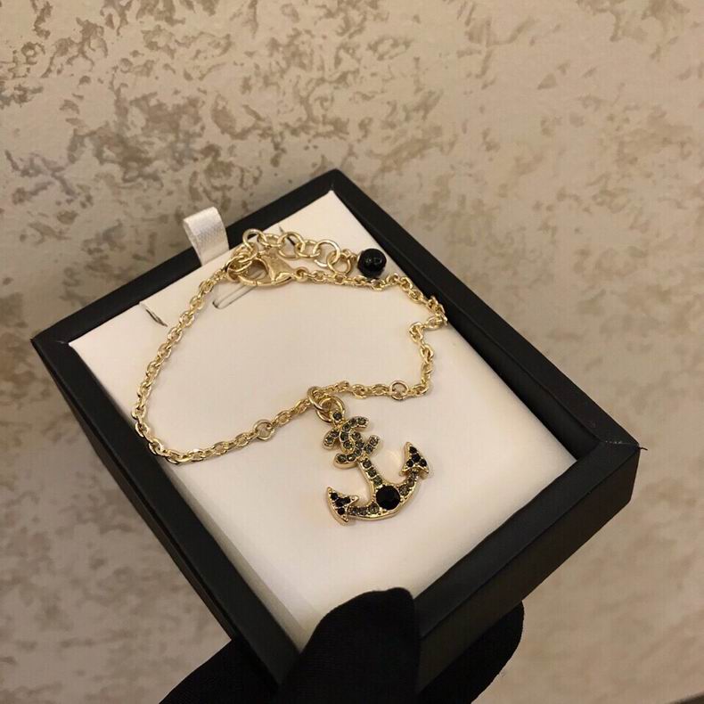 Chanel bracelet 090242 4 759580