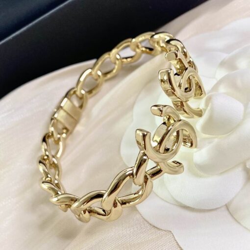 Chanel bracelet 12180205 910683