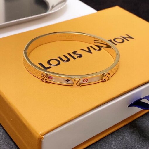 LV bracelet 02cly1004 1024743