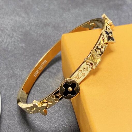 LV bracelet 02cly1208 1024759