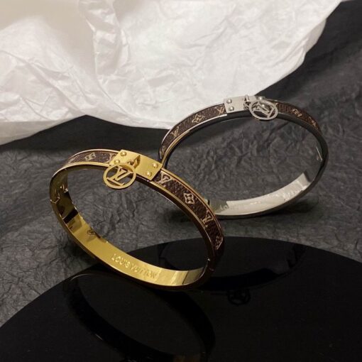 LV bracelet 02cly16504 1017211