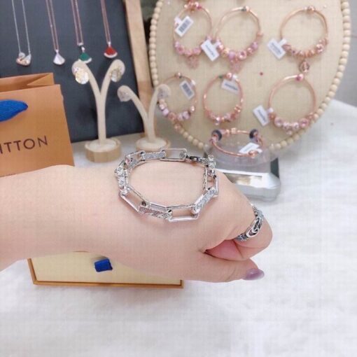 LV bracelet 02cly405 1024693