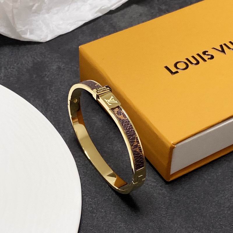 LV bracelet 02cly904 1024736