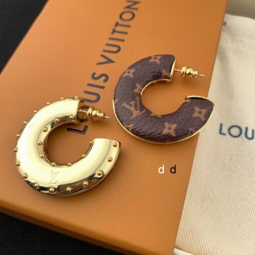 LV earing 03j05 1080720