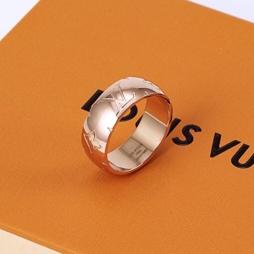 LV ring 02cly1602 1018870