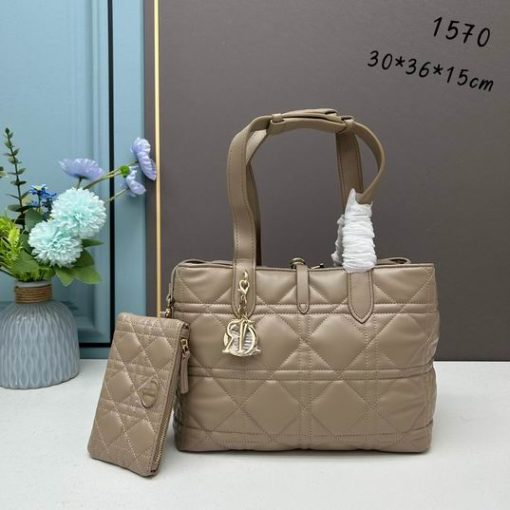 Dior 1570 30x36x15cm ww17 1018424