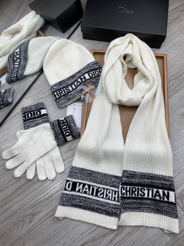 Dior Scarf Hat Gloves 1 (16) 1467730