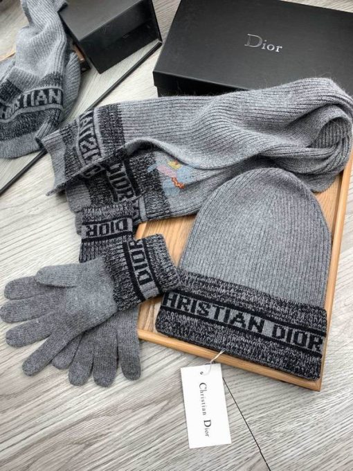 Dior Scarf Hat Gloves 1 (33) 1467747