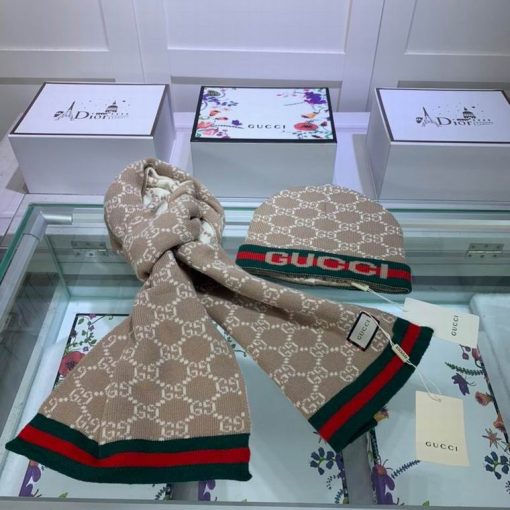 Gucci Scarf Hat 0 (2) 1468004