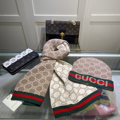 Gucci Scarf Hat 1 (13) 1468166