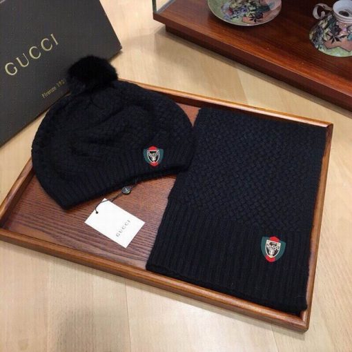 Gucci Scarf Hat 1 (1) 1468087