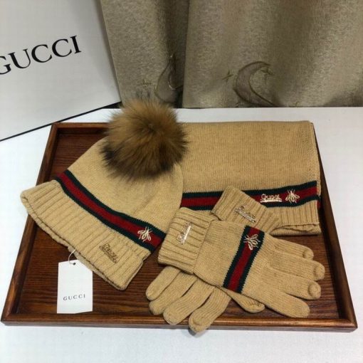 Gucci Scarf Hat Gloves 1 (6) 1468125