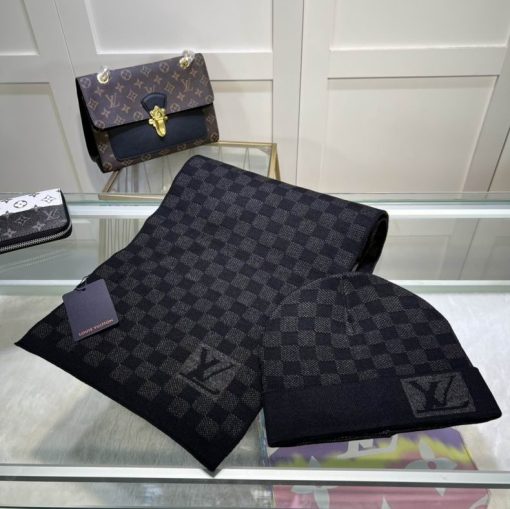 LV Scarf Hat 1 (12) 1468440