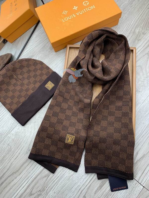 LV Scarf Hat 1 (16) 1468482