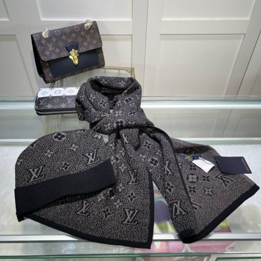 LV Scarf Hat 1 (21) 1468467