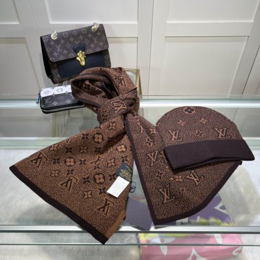 LV Scarf Hat 1 (4) 1468450