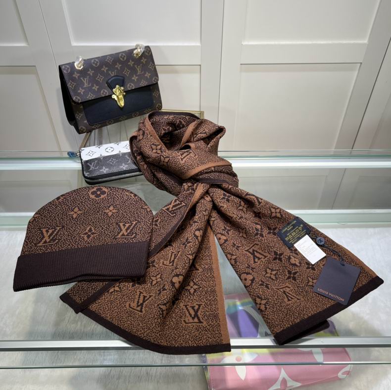 LV Scarf Hat 1 (5) 1468451