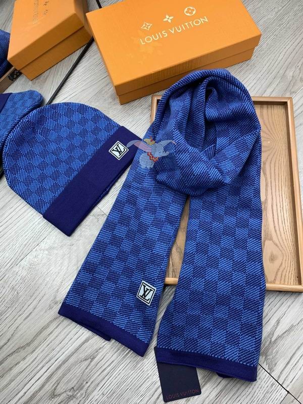 LV Scarf Hat 1 (7) 1468473