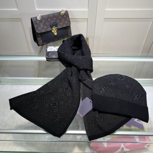 LV Scarf Hat 1 (8) 1468454