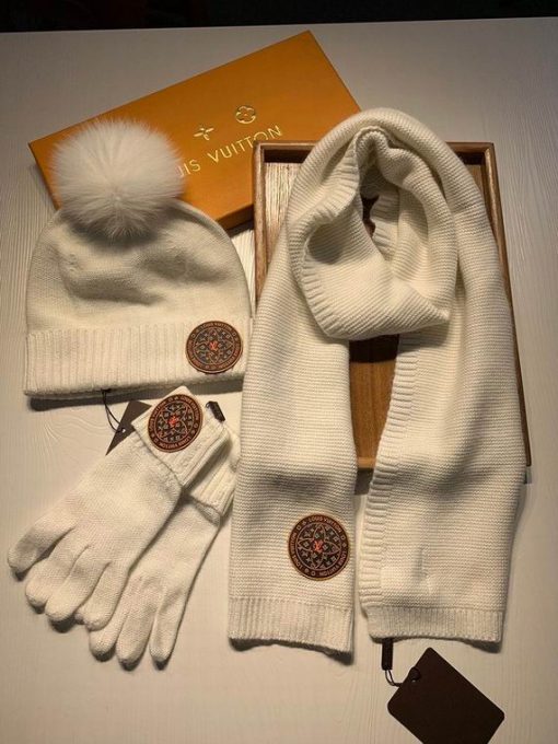 LV Scarf Hat Gloves 1 (5) 1468614