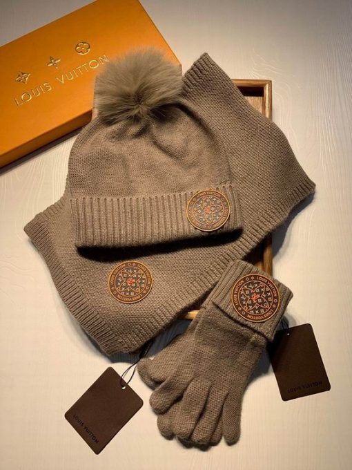 LV Scarf Hat Gloves 1 (8) 1468617