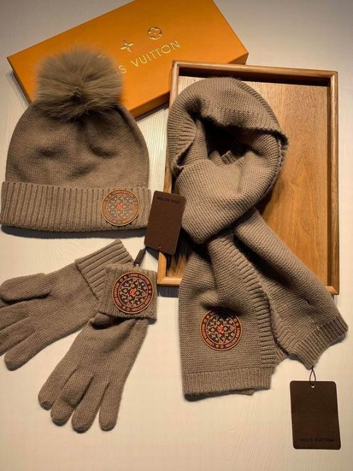 LV Scarf Hat Gloves 1 (9) 1468618