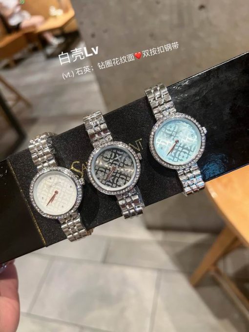 LV watch 80 (5) 1694436