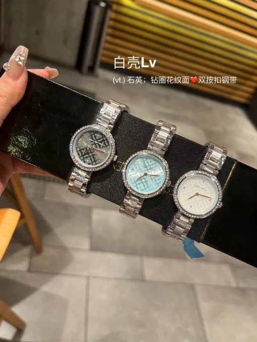 LV watch 83 (6) 1694456