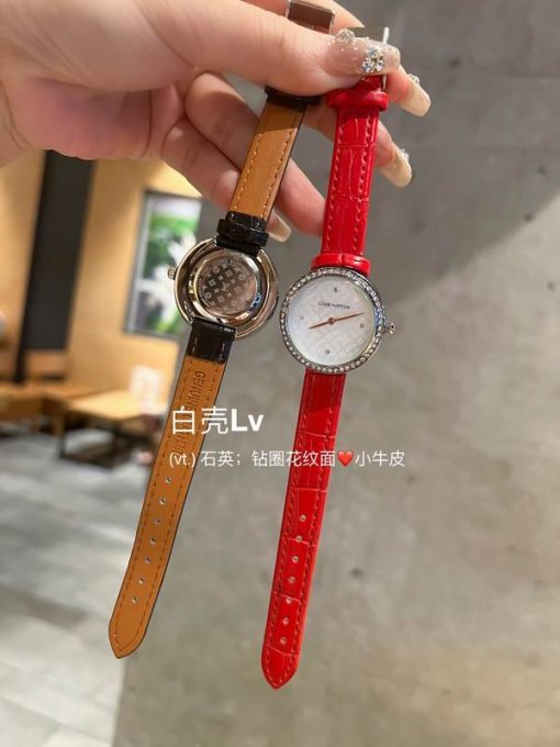 LV watch 84 (3) 1694460