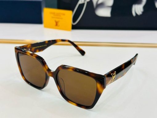 LV Glasses smr (70) 1994037