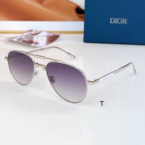 Dior 90AIU 56 19 145 a02 2074725