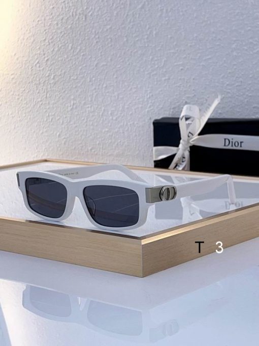 Dior CDICONS21 54 16 140 c04 2097289