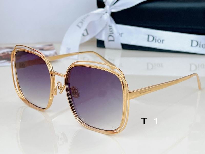 Dior S1U 58 18 145 a01 1940567