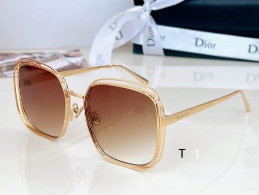 Dior S1U 58 18 145 a02 1940566