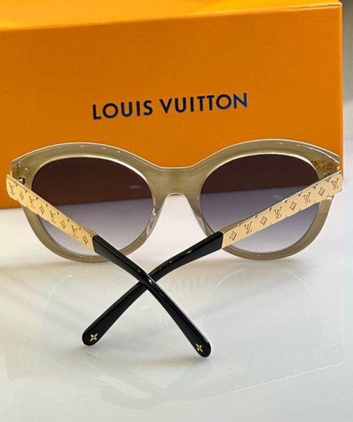 LV Glasses smx (930) 2258022