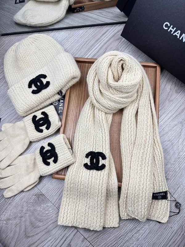 Chanel scarf hat Gloves (4) 2377745