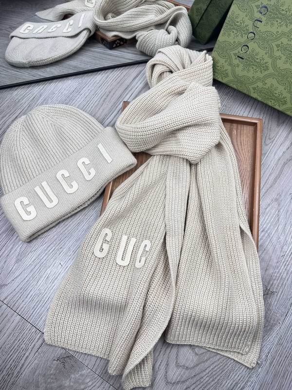 Gucci scarf hat (2) 2377509