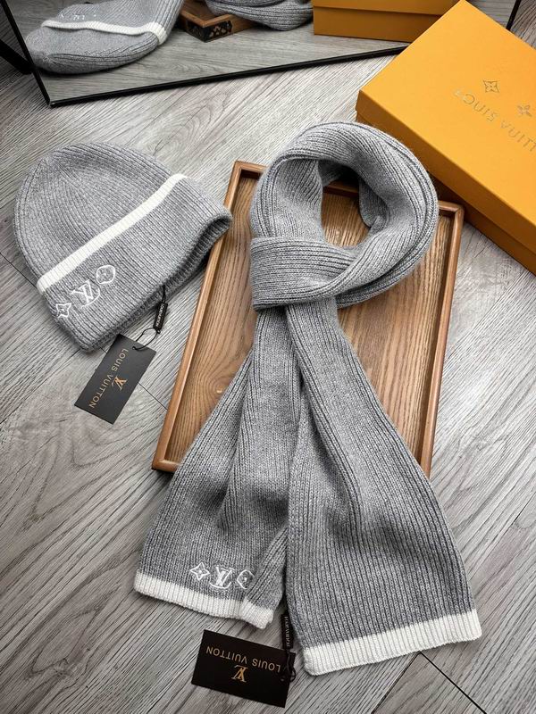 LV scarf hat hm (27) 2360483