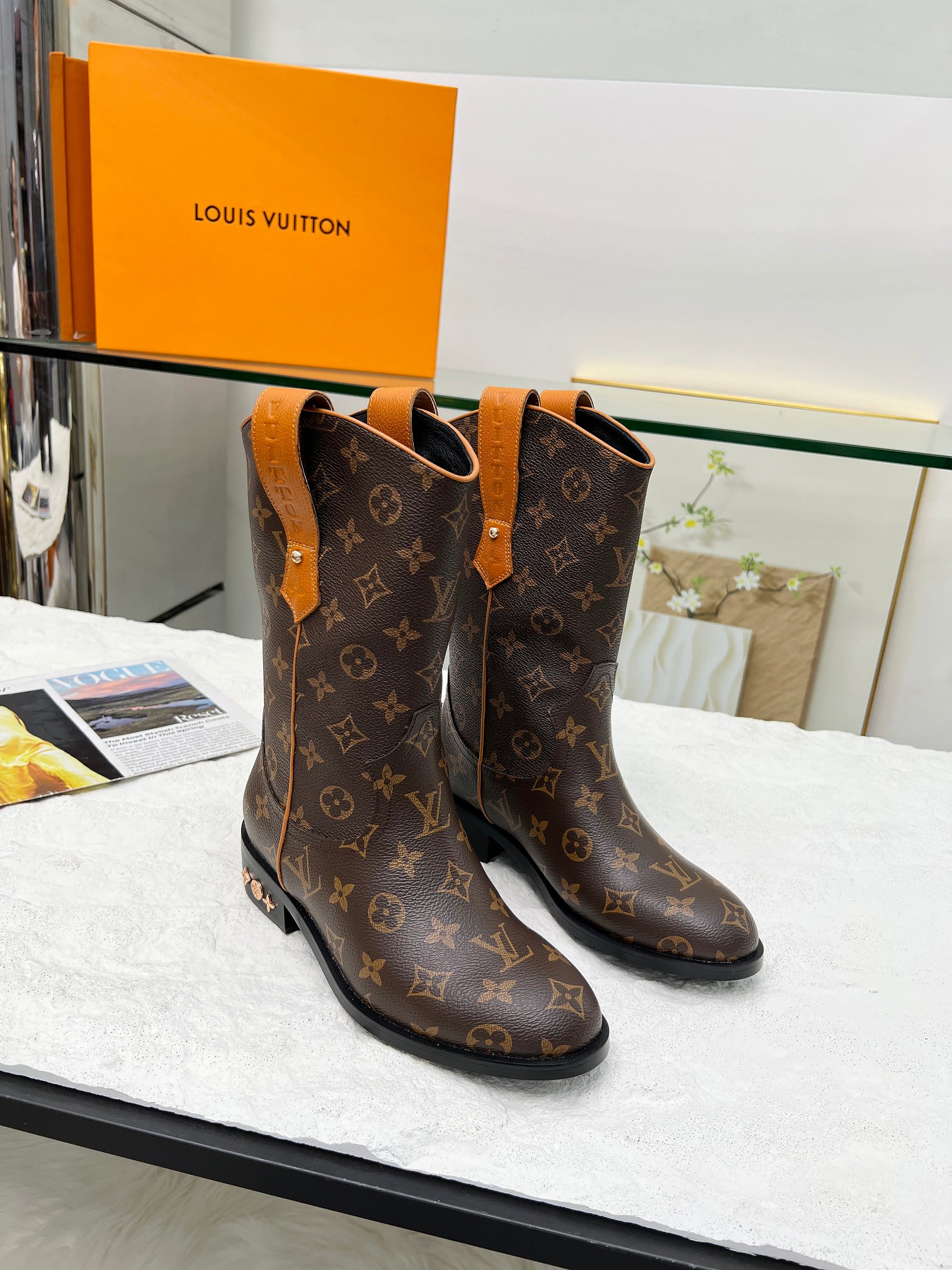 LV sz35 41 59 2113524