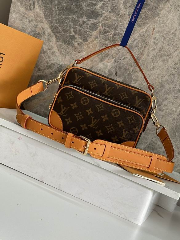 M14016 25X17.5X11cm WP 0 1948405