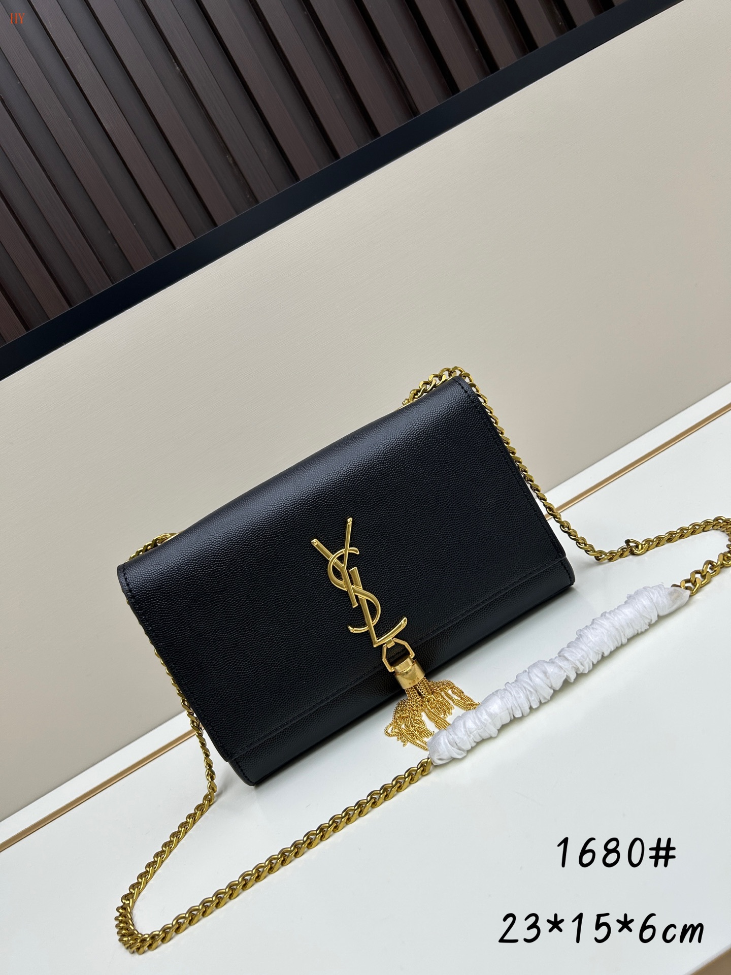 eb189671
