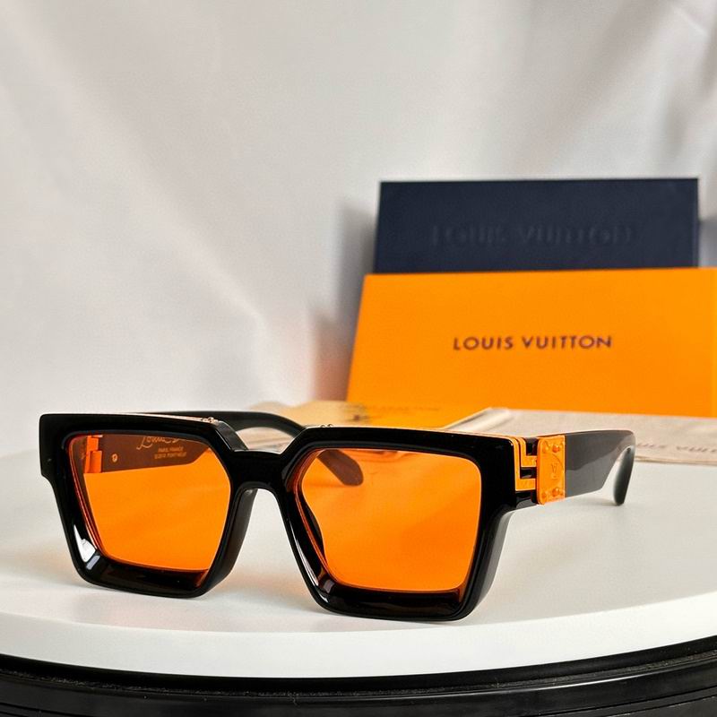 LV Glasses smh (3) 3008029