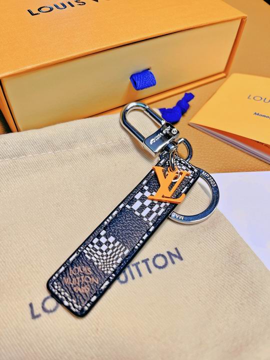 LV Keyring 02lyh378 (1) 2691447