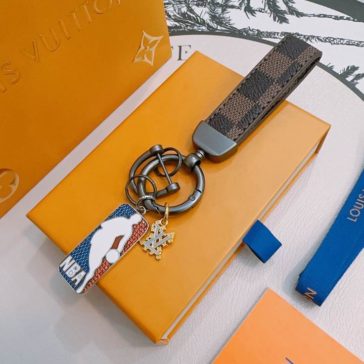 LV Keyring 02lyh380 (2) 2691461