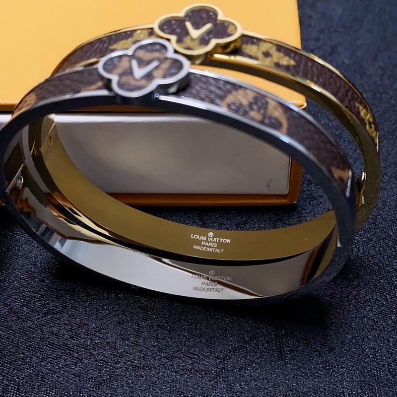 LV Bracelet 07yxh17 (1) 3025577